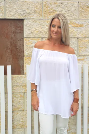 Wing On Or Off the Shoulders Top In White